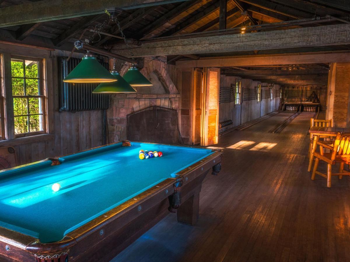 White Pine Camp Hotel Paul Smiths Екстериор снимка