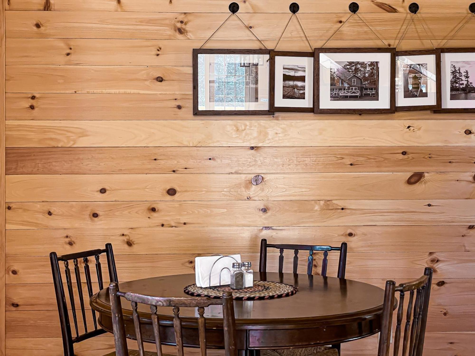 White Pine Camp Hotel Paul Smiths Стая снимка